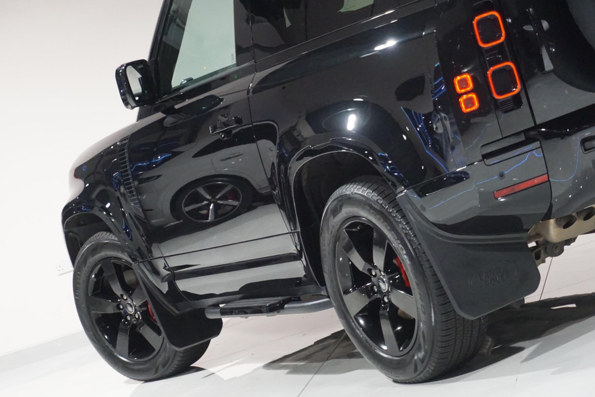 Land Rover Defender 90 3.0 D250 MHEV X-Dynamic HSE SUV 3dr Diesel Auto 4WD Euro 6 (s/s) (250 ps)